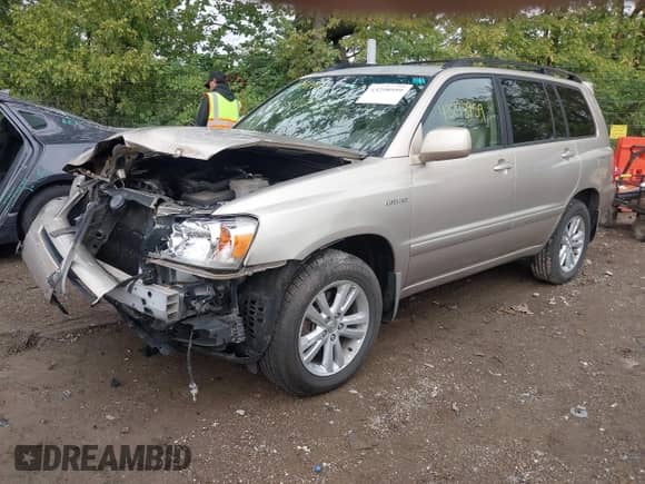 2006 Toyota Highlander Limited with VIN JTEEW21A560002175, listed as a IAAI auction lot 43298959 with 230,629 mi miles and . Bid and sale history available at DreamBid. Image 18.