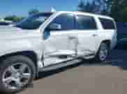 2018 Chevrolet Suburban LT с VIN 1GNSKHKC5JR246118, выставлен на аукционе IAAI как лот 43229018 с пробегом 62 292 миль миль и . История ставок и продаж доступна на DreamBid. Изображение 6.