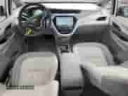 2019 Chevrolet Bolt EV Premier с VIN 1G1FZ6S08K4147543, выставлен на аукционе Copart как лот 81932805 с пробегом 28 579 миль миль и Списание • Salvage title. История ставок и продаж доступна на DreamBid. Изображение 8.