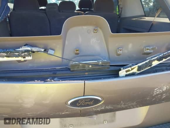 2003 Ford Explorer XLT с VIN 1FMZU63K03UB46399, выставлен на аукционе IAAI как лот 42843596 с пробегом 311 026 миль миль и . История ставок и продаж доступна на DreamBid. Изображение 14.