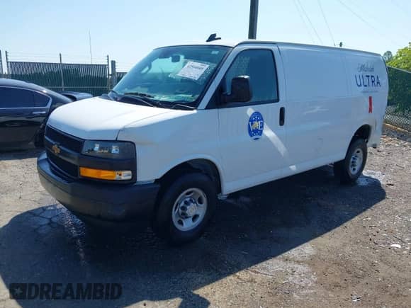2024 Chevrolet Express Cargo with VIN 1GCWGAFP6R1216135, listed as a IAAI auction lot 42504089 with 4,362 mi miles and . Bid and sale history available at DreamBid. Image 18.