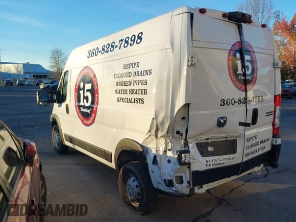 2023 Ram ProMaster Cargo с VIN 3C6LRVBGXPE583101, выставлен на аукционе IAAI как лот 41206939 с пробегом 9 469 миль миль и . История ставок и продаж доступна на DreamBid. Изображение 3.