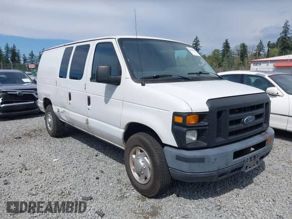 2011 Ford Econoline Cargo Commercial с VIN 1FTNE2EL8BDB35308, выставлен на аукционе IAAI как лот 42841068 с пробегом 126 759 миль миль и . История ставок и продаж доступна на DreamBid. Изображение 1.