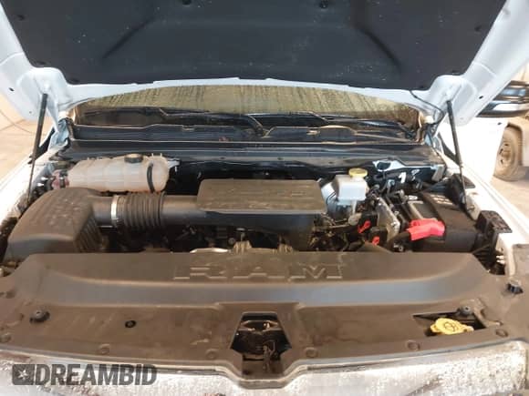 2022 Ram 1500 Big Horn z VIN 1C6RRFFG9NN396368, wystawiony jako IAAI lot #42541244 z przebiegiem 27 660 mil mil oraz . Historia ofert i sprzedaży dostępna na DreamBid. Obrazek 10.