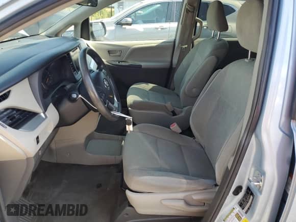 2015 Toyota Sienna L with VIN 5TDZK3DC6FS567200, listed as a Copart auction lot 81383875 with 110,786 mi miles and Salvage title. Bid and sale history available at DreamBid. Image 7.