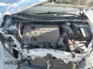 2019 Toyota Corolla XLE z VIN 5YFBURHE5KP873396, wystawiony jako Copart lot #82557275 z przebiegiem 117 961 mil mil oraz Czysty tytuł • Clean title. Historia ofert i sprzedaży dostępna na DreamBid. Obrazek 11.