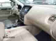 2014 Nissan Pathfinder SV с VIN 5N1AR2MNXEC664870, выставлен на аукционе IAAI как лот 41550116 с пробегом 126 076 миль миль и . История ставок и продаж доступна на DreamBid. Изображение 5.