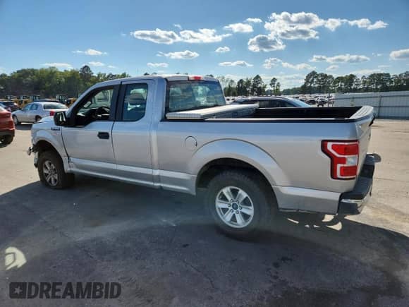 2018 Ford F-150 XL с VIN 1FTEX1EP2JKC38788, выставлен на аукционе Copart как лот 70408285 с пробегом 37 307 миль миль и Списание • Salvage title. История ставок и продаж доступна на DreamBid. Изображение 2.