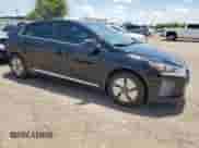 2021 Hyundai Ioniq SE с VIN KMHC75LC4MU261699, выставлен на аукционе Copart как лот 61055225 с пробегом 46 818 миль миль и Списание • Salvage title. История ставок и продаж доступна на DreamBid. Изображение 4.