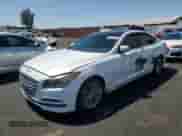 2015 Hyundai Genesis 3.8L z VIN KMHGN4JE8FU036565, wystawiony jako Copart lot #60327635 z przebiegiem 82 722 mil mil oraz Szkoda całkowita • Salvage title. Historia ofert i sprzedaży dostępna na DreamBid. Obrazek 1.