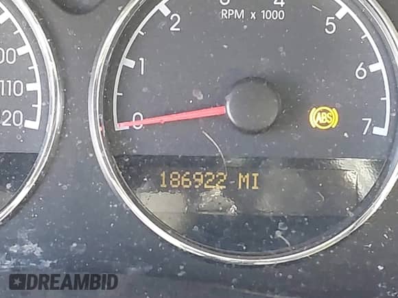 2007 Chevrolet Uplander 1LT z VIN 1GNDV33W77D206642, wystawiony jako IAAI lot #41305841 z przebiegiem 186 922 mil mil oraz . Historia ofert i sprzedaży dostępna na DreamBid. Obrazek 16.