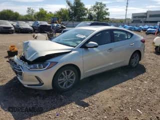 2017 Hyundai Elantra SE с VIN 5NPD84LF7HH204987, выставлен на аукционе Copart как лот 80249475 с пробегом 51 907 миль миль и Списание • Salvage title. История ставок и продаж доступна на DreamBid. Изображение 1.