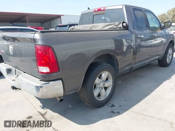 2014 Ram 1500 Big Horn z VIN 1C6RR6GG9ES422953, wystawiony jako IAAI lot #43521588 z przebiegiem 172 027 mil mil oraz . Historia ofert i sprzedaży dostępna na DreamBid. Obrazek 4.