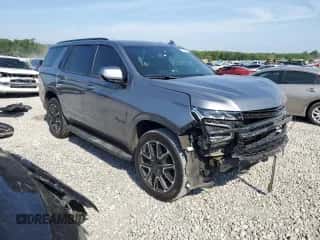 2021 Chevrolet Tahoe RST with VIN 1GNSKRKD8MR406981, listed as a Copart auction lot 69348985 with 152,879 mi miles and Salvage title. Bid and sale history available at DreamBid. Image 4.