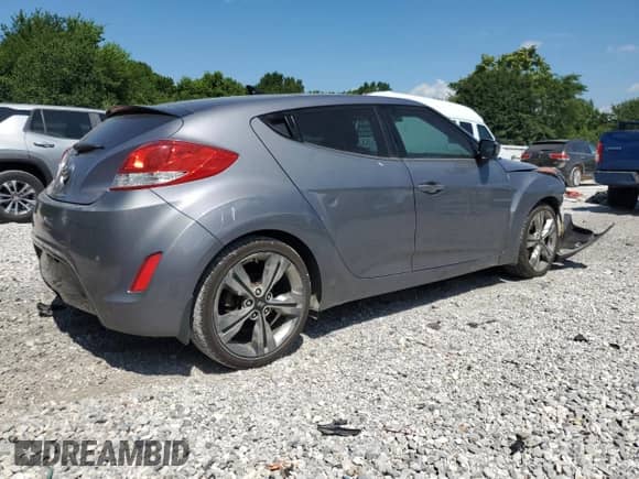 2016 Hyundai Veloster with VIN KMHTC6AD5GU279257, listed as a Copart auction lot 66443725 with 97,008 mi miles and Salvage title. Bid and sale history available at DreamBid. Image 3.