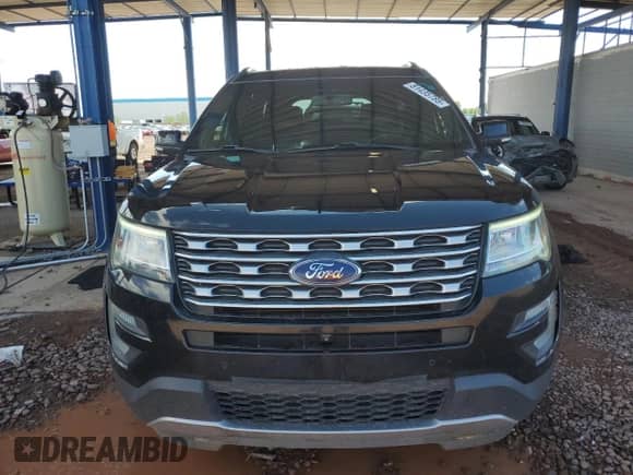 2017 Ford Explorer Limited z VIN 1FM5K7FH9HGA23085, wystawiony jako Copart lot #81435785 z przebiegiem 132 722 mil mil oraz Szkoda całkowita • Salvage title. Historia ofert i sprzedaży dostępna na DreamBid. Obrazek 5.