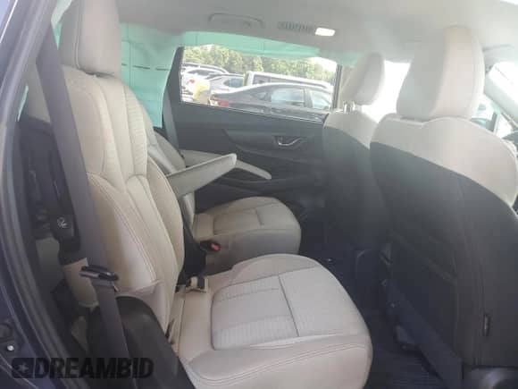 2025 Subaru Ascent Premium с VIN 4S4WMADD4S3404093, выставлен на аукционе Copart как лот 63472225 с пробегом 10 921 миль миль и На запчасти • Non repairable. История ставок и продаж доступна на DreamBid. Изображение 10.