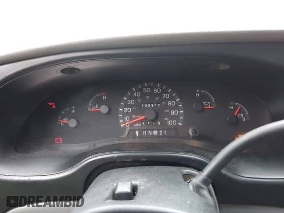 2000 Ford Econoline Cargo с VIN 1FTRE1421YHB25824, выставлен на аукционе IAAI как лот 41856701 с пробегом 139 332 миль миль и . История ставок и продаж доступна на DreamBid. Изображение 7.