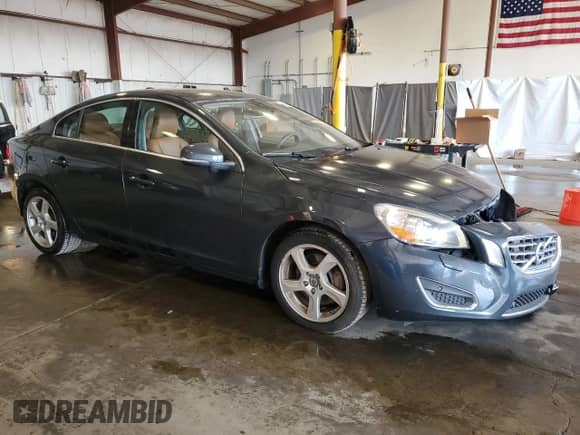 2013 Volvo S60 T5 с VIN YV1612FH0D2186420, выставлен на аукционе Copart как лот 80448915 с пробегом 119 615 миль миль и Списание • Salvage title. История ставок и продаж доступна на DreamBid. Изображение 4.
