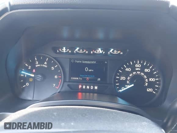 2018 Ford F-150 XL with VIN 1FTEW1CP6JFA04295, listed as a IAAI auction lot 42993400 with 228,306 mi miles and . Bid and sale history available at DreamBid. Image 7.