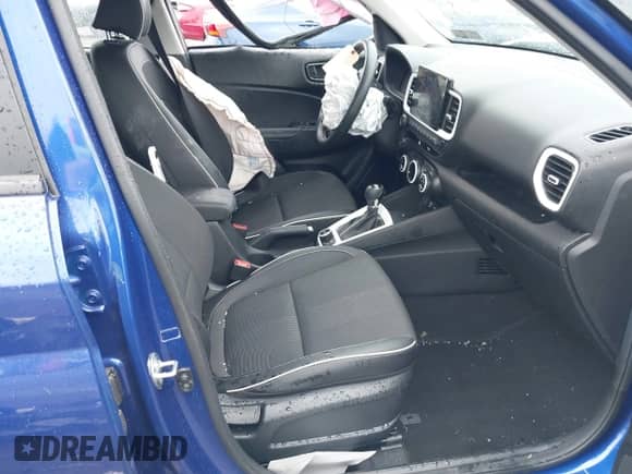 2023 Hyundai Venue Limited with VIN KMHRC8A37PU262652, listed as a IAAI auction lot 41951043 with 8,039 mi miles and . Bid and sale history available at DreamBid. Image 5.