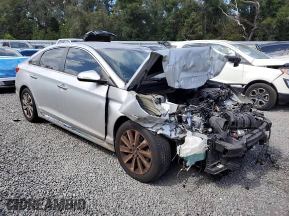 2015 Hyundai Sonata Sport z VIN 5NPE34AF0FH132551, wystawiony jako Copart lot #89548815 z przebiegiem 83 512 mil mil oraz Szkoda całkowita • Salvage title. Historia ofert i sprzedaży dostępna na DreamBid. Obrazek 4.