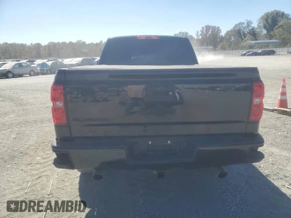 2017 Chevrolet Silverado 1500 LT с VIN 1GCVKREC2HZ149167, выставлен на аукционе Copart как лот 86998795 с пробегом 154 373 миль миль и Чистый • Clean title. История ставок и продаж доступна на DreamBid. Изображение 5.