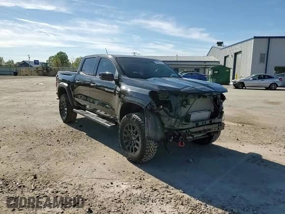 2024 Chevrolet Colorado 4WD Trail Boss with VIN 1GCPTEEK4R1133218, listed as a Copart auction lot 85085165 with 21,561 mi miles and Salvage title. Bid and sale history available at DreamBid. Image 14.