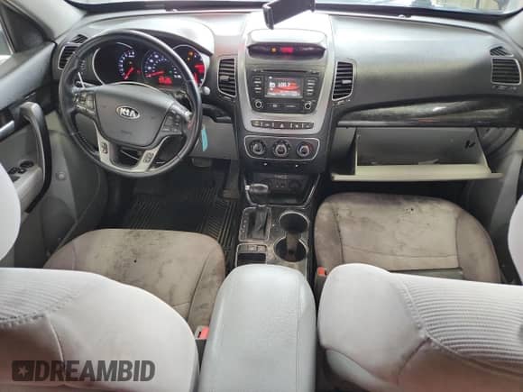 2014 Kia Sorento LX с VIN 5XYKT4A60EG501773, выставлен на аукционе Copart как лот 80371405 с пробегом 178 490 миль миль и На запчасти • Non repairable. История ставок и продаж доступна на DreamBid. Изображение 8.