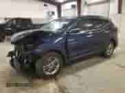 2017 Hyundai Santa Fe 2.4L z VIN 5XYZUDLB5HG463127, wystawiony jako Copart lot #61585855 z przebiegiem 110 596 mil mil oraz Szkoda całkowita • Salvage title. Historia ofert i sprzedaży dostępna na DreamBid. Obrazek 1.