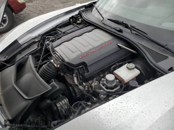 2018 Chevrolet Corvette z VIN 1G1Y13D79J5100426, wystawiony jako Copart lot #85304805 z przebiegiem 19 595 mil mil oraz Szkoda całkowita • Salvage title. Historia ofert i sprzedaży dostępna na DreamBid. Obrazek 11.