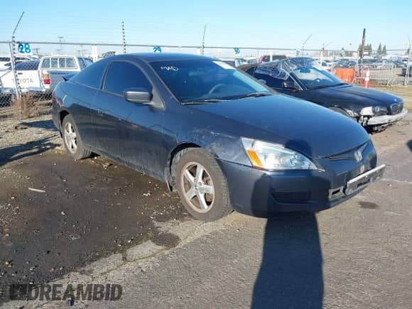 2005 Honda Accord EX with VIN 1HGCM72755A003189, listed as a IAAI auction lot 41436047 with 197,118 mi miles and . Bid and sale history available at DreamBid. Image 1.