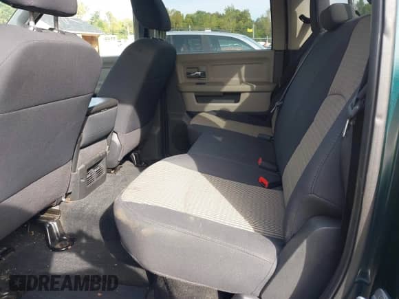 2011 Ram 1500 SLT z VIN 1D7RB1CT3BS539786, wystawiony jako IAAI lot #43336564 z przebiegiem 205 173 mil mil oraz . Historia ofert i sprzedaży dostępna na DreamBid. Obrazek 8.