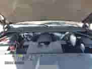 2016 Chevrolet Suburban LS z VIN 1GNSKGKC3GR236223, wystawiony jako IAAI lot #41761595 z przebiegiem 269 500 mil mil oraz . Historia ofert i sprzedaży dostępna na DreamBid. Obrazek 10.