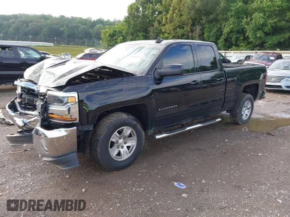 2017 Chevrolet Silverado 1500 LT z VIN 1GCRCREC8HZ247750, wystawiony jako IAAI lot #42802971 z przebiegiem 163 807 mil mil oraz . Historia ofert i sprzedaży dostępna na DreamBid. Obrazek 2.
