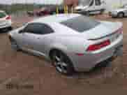 2014 Chevrolet Camaro LT z VIN 2G1FC1E39E9255651, wystawiony jako IAAI lot #43502244 z przebiegiem 133 942 mil mil oraz . Historia ofert i sprzedaży dostępna na DreamBid. Obrazek 3.