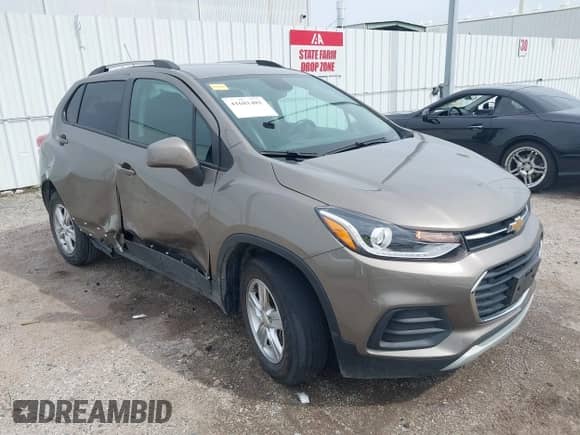 2022 Chevrolet Trax LT with VIN KL7CJLSM5NB563579, listed as a IAAI auction lot 41681481 with 26,387 mi miles and . Bid and sale history available at DreamBid. Image 1.