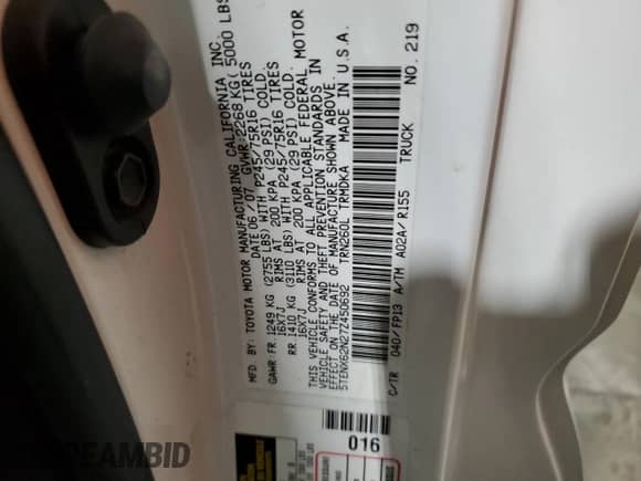 2007 Toyota Tacoma PreRunner z VIN 5TENX62N27Z450692, wystawiony jako Copart lot #64872174 z przebiegiem 118 810 mil mil oraz Szkoda całkowita • Salvage title. Historia ofert i sprzedaży dostępna na DreamBid. Obrazek 13.