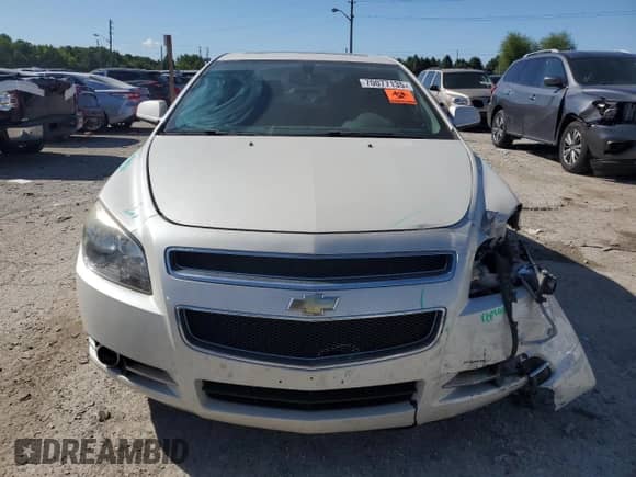 2010 Chevrolet Malibu LTZ with VIN 1G1ZE5EB2AF269026, listed as a Copart auction lot 70077135 with 194,782 mi miles and Salvage title. Bid and sale history available at DreamBid. Image 5.