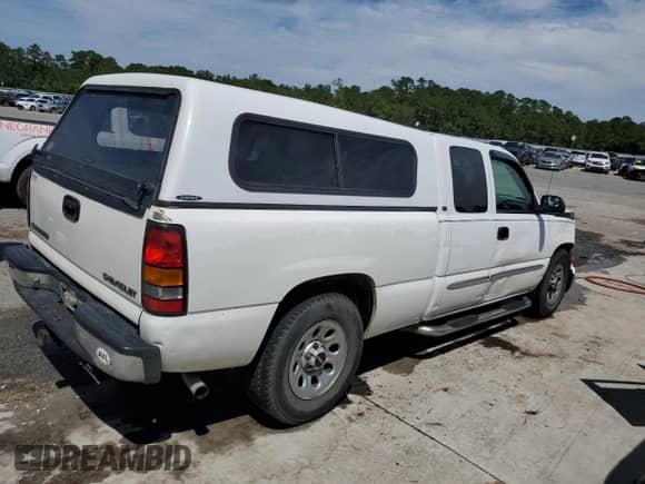 2005 GMC Sierra 1500 SLE с VIN 2GTEC19V451301268, выставлен на аукционе Copart как лот 71981955 с пробегом 141 998 миль миль и Списание • Salvage title. История ставок и продаж доступна на DreamBid. Изображение 3.