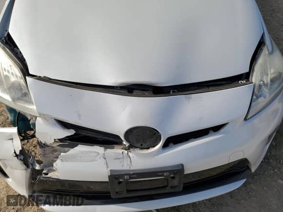 2015 Toyota Prius Four z VIN JTDKN3DU1F0409173, wystawiony jako Copart lot #51562655 z przebiegiem 323 956 mil mil oraz Szkoda całkowita • Salvage title. Historia ofert i sprzedaży dostępna na DreamBid. Obrazek 13.