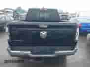2020 Ram 1500 Big Horn z VIN 1C6RREFG1LN333692, wystawiony jako IAAI lot #41517721 z przebiegiem 67 046 mil mil oraz . Historia ofert i sprzedaży dostępna na DreamBid. Obrazek 16.