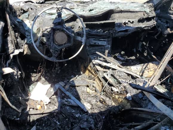 2007 BMW 5 Series 525i with VIN WBANE53527CW68691, listed as a Copart auction lot 57915145 with Not provided miles and Non repairable. Bid and sale history available at DreamBid. Image 8.