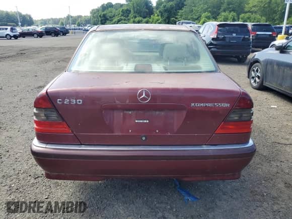 1999 Mercedes-Benz C 230/260/280/320 z VIN WDBHA24G3XA698190, wystawiony jako Copart lot #61717535 z przebiegiem 98 449 mil mil oraz Czysty tytuł • Clean title. Historia ofert i sprzedaży dostępna na DreamBid. Obrazek 6.