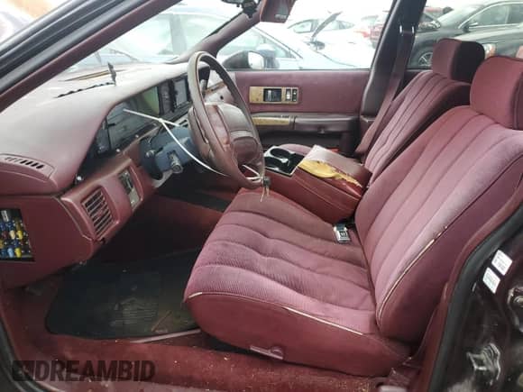 1993 Chevrolet Caprice с VIN 1G1BL53E4PR102257, выставлен на аукционе Copart как лот 85344924 с пробегом 228 725 миль миль и Списание • Salvage title. История ставок и продаж доступна на DreamBid. Изображение 7.