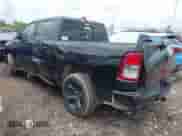 2019 Ram 1500 Big Horn z VIN 1C6RRFFG1KN797649, wystawiony jako IAAI lot #42756085 z przebiegiem 49 018 mil mil oraz . Historia ofert i sprzedaży dostępna na DreamBid. Obrazek 3.