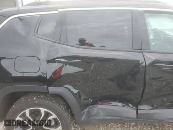 2023 Jeep Compass Limited with VIN 3C4NJDCNXPT506546, listed as a Copart auction lot 82047325 with 43,427 mi miles and Non repairable. Bid and sale history available at DreamBid. Image 11.