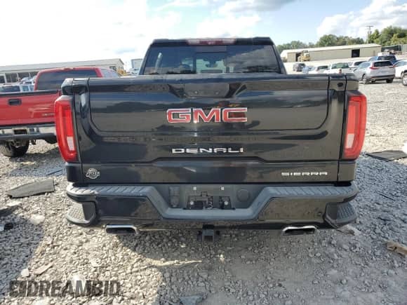 2020 GMC Sierra 1500 Denali with VIN 1GTU9FEL4LZ202773, listed as a Copart auction lot 68650165 with 101,531 mi miles and Salvage title. Bid and sale history available at DreamBid. Image 6.
