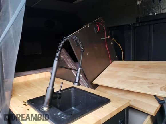 2016 Ram ProMaster Cargo z VIN 3C6TRVDG1GE111611, wystawiony jako Copart lot #69889224 z przebiegiem 103 437 mil mil oraz Szkoda całkowita • Salvage title. Historia ofert i sprzedaży dostępna na DreamBid. Obrazek 11.