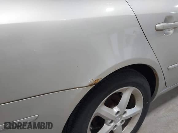 2009 Hyundai Sonata Limited с VIN 5NPEU46C59H510587, выставлен на аукционе IAAI как лот 42503090 с пробегом 224 348 миль миль и . История ставок и продаж доступна на DreamBid. Изображение 6.